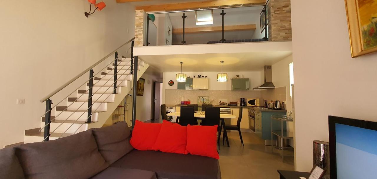 Villa Mylena Jouques Luaran gambar